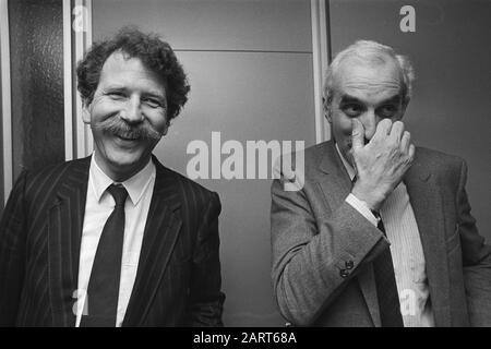 Il Ministro Van der Louw (PvdA, CRM) ha parlato questo pomeriggio con le parti nel conflitto NSI: Le NOS e le associazioni di radiodiffusione Spaan (sinistra) e Jurgens Data: 19 ottobre 1981 Parole Chiave: Direttori, emittente Nome personale: Jurgens, Erik, Louw, André van der, Spaan, Kees Foto Stock