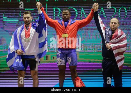 Roma, Italia. 29th Gen 2020. Il podio di 89 kg categoria . 1st classificato: Saez vera olfides (cub) 2nd classificato: IAKOVIDIS theodoros 3rd classificato: Cooper travis daniel (usa) durante IWF Weightlifting World Cup 2020, Weightlifting a Roma, Italia, 29 gennaio 2020 Credit: Independent Photo Agency/Alamy Live News Foto Stock