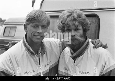 TT van Assen, gara sidecar; Egbert Streuer (r) e sinistra Bernard Schnieders, teste; Foto Stock