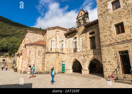 Camaleno, Spagna. Il Monastero di Santo Toribio de Liebana Foto Stock