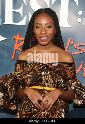 Hollywood, Ca. 29th Gen 2020. Imani Hakim, in prima assoluta di Apple TV 'My thic quest: Raven's Banquet' al Cinerama Dome di Hollywood, California, il 29 gennaio 2020. Credito: Faye Sadou/Media Punch/Alamy Live News Foto Stock