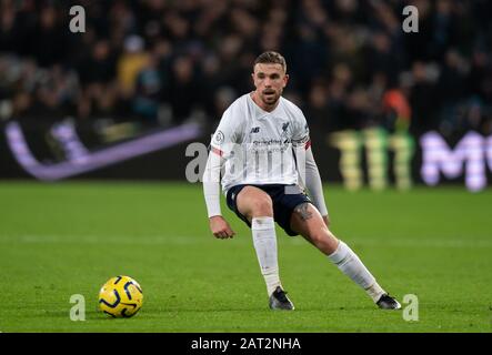 Londra, Regno Unito. 29th Gen 2020. Jordan Henderson of Liverpool durante la partita della Premier League tra West Ham United e Liverpool all'Olympic Park di Londra, Inghilterra, il 29 gennaio 2020. Foto Di Andy Rowland. Credito: Prime Media Images/Alamy Live News Foto Stock