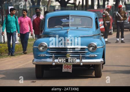 1948 Plymouth Special De Luxe con motore da 25,3 cv, 3569 cc e 6 cilindri. India WBC 8615. Foto Stock