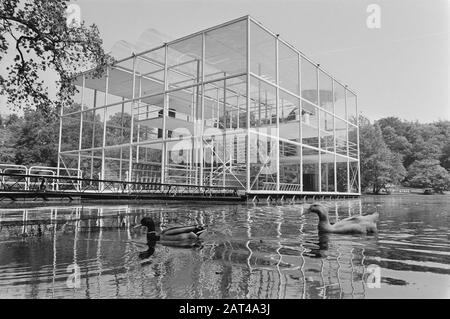 Int. Image Exhibition Sonsbeek 1986 Arnhem Open soon; floating Pavilion van Wiek Roling Data: 10 Giugno 1986 luogo: Arnhem Parole Chiave: Scultura, mostre, arte, mostre Nome personale: SONSBEEK Foto Stock