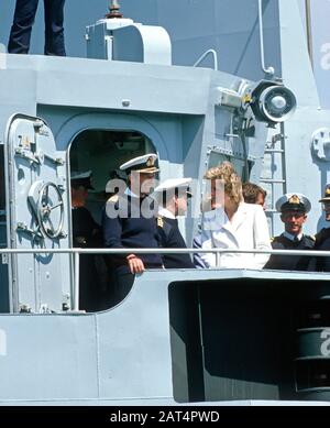 HRH Princess Diana a bordo di HMS Beaver, Portsmouth, Inghilterra, giugno 1985 Foto Stock