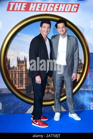 Jeff Fowler e ben Schwartz arrivano per una proiezione del nuovo film Sonic the Hedgehog al cinema Vue di Westfield. Data Immagine: Giovedì 30 Gennaio 2020. Photo credit dovrebbe leggere: Ian West/PA Foto Stock