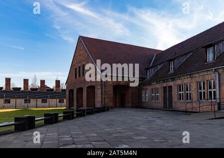 Una foto dell'ingresso di Auschwitz I. Foto Stock