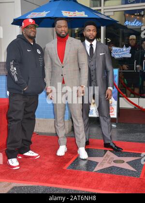 Los Angeles, Stati Uniti. 30th Gen 2020. Curtis 50 centesimi Jackson- star -045 50 Cent pone con la sua stella durante la cerimonia di 50 Cent Walk Of Fame il 30 gennaio 2020 a Hollywood, California Credit: Tsuni/USA/Alamy Live News Foto Stock