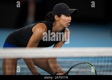 Melbourne, Australia. 31st Gen 2020. Astra Sharma e John-Patrick Smith of Australia suonano Betanie Mattek-Sands degli Stati Uniti e Jamie Murray del Regno Unito durante la semifinale con doppi misti all'ATP Australian Open 2020 al Melbourne Park di Melbourne, Australia, il 31 gennaio 2020. Foto Di Peter Dovgan. Credit: Uk Sports Pics Ltd/Alamy Live News Foto Stock