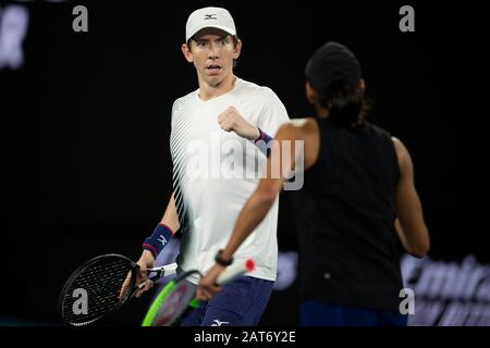 Melbourne, Australia. 31st Gen 2020. Astra Sharma e John-Patrick Smith of Australia suonano Betanie Mattek-Sands degli Stati Uniti e Jamie Murray del Regno Unito durante la semifinale con doppi misti all'ATP Australian Open 2020 al Melbourne Park di Melbourne, Australia, il 31 gennaio 2020. Foto Di Peter Dovgan. Credit: Uk Sports Pics Ltd/Alamy Live News Foto Stock