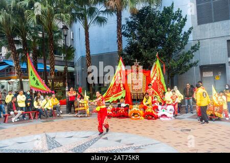 Hong Kong - Gennaio 2020: Mostra per bambini per le strade per il capodanno cinese. Foto Stock