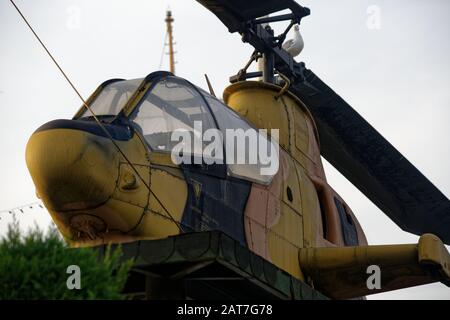 Bell AH-1 Cobra Helicopter conosciuto anche come Huey Cobra un elicottero da attacco a propulsione jet, progettato da Bell Helicopter e sviluppato per l'esercito statunitense. Foto Stock