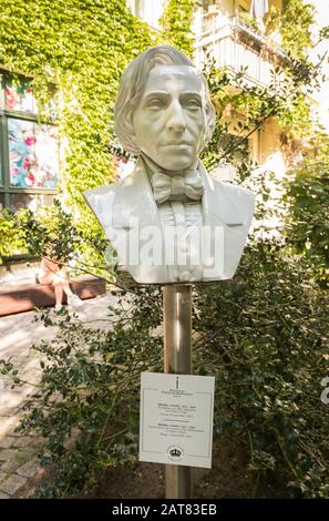 busto in porcellana del compositore frederic chopin a hackesche hoefe Foto Stock