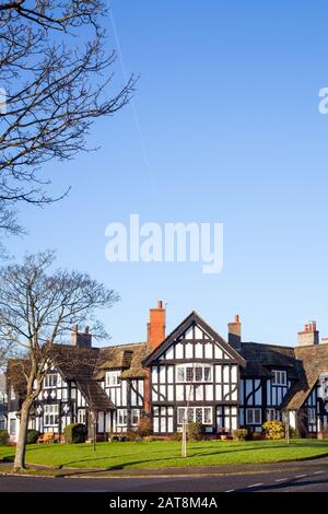 Port Sunlight modello villaggio di 900 grado ll elencati case sul Wirral Peninsular costruito dai fratelli Leva nel 1888 per i lavoratori nella sua fabbrica di sapone Foto Stock