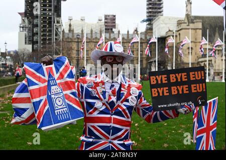 Joseph Afrane. Festa Della Brexit. House Of Parliament, Parliament Square, Westminster, Londra. REGNO UNITO Foto Stock