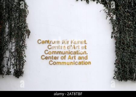 Centro d'Arte e comunicazione a Vaduz, Liectenstein Foto Stock