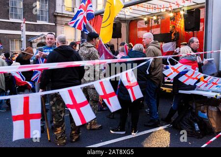 31st gennaio 2020, Parliament Square, Westminster, Londra UK. Giorno Della Brexit. I Leavers Celebrano La Giornata Il Regno Unito Lascia L’Ue Nel Periodo Di Transizione. Foto Stock