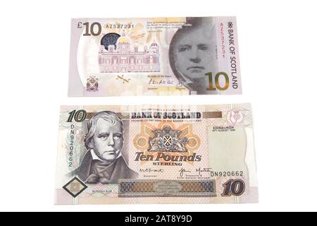 New Polymer Bank Of Scotland Ten Pound Nota Introdotta Nel 2017 E Nella Vecchia Bank Of Scotland Tercentenary Ten Pound Nota Foto Stock