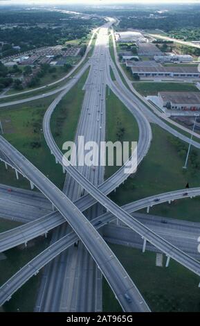 Houston, Texas: Svincolo autostradale. 2001 agosto ©Bob Daemmrich Foto Stock