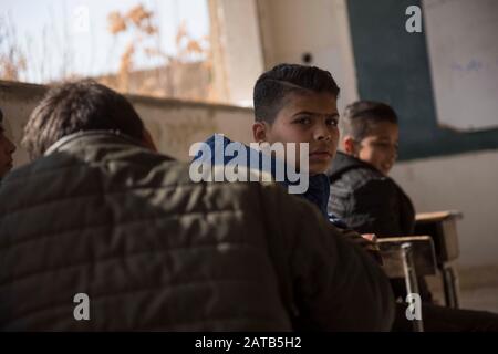 Foto di ghouta orientale Damasco Siria , mostra la situazione di vicinato e scuole in al-Mlieha 2020 Foto Stock