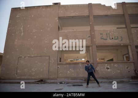 Foto di ghouta orientale Damasco Siria , mostra la situazione di vicinato e scuole in al-Mlieha 2020 Foto Stock