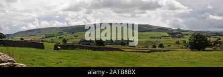 Nel Regno Unito - un'immagine catturata sulla Via Dales, tra Grassington & Burnsall, North Yorkshire, UK Foto Stock