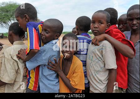 6 Novembre 2011. Dadaab, Kenya. Dadaab è una città semi-arida nella contea di Garissa, in Kenya. Foto Stock