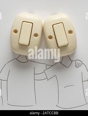 Coppia concettuale con le loro braccia l'una intorno all'altra Foto Stock