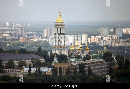 Il monastero di Kiev è iscritto nella lista del patrimonio mondiale dell'UNESCO. Punto di riferimento ucraino. Cattedrale della Dormizione. Foto Stock