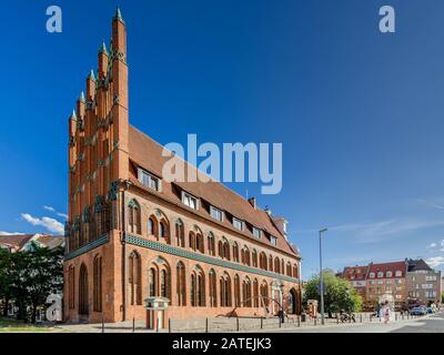 Szczecin, Provincia Della Pomerania Occidentale, Polonia. Vecchio Municipio sulla piazza del mercato di Hay. Foto Stock