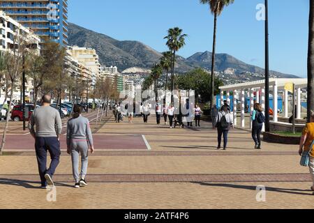 Paseo Marítimo Rey de España, lungomare, lungomare, Fuengirola, Costa del Sol, Spagna Foto Stock