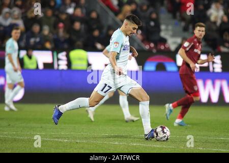 Cluj-NAPOCA, ROMANIA - 02 FEBBRAIO: CCSB Iulian Crimea durante la Liga i partita tra cfr Cluj e FCSB al Dr.-Constantin-Radulescu-Stadium il 2 febbraio 2020 a Cluj-Napoca, Romania. (Foto per MB Media) Foto Stock