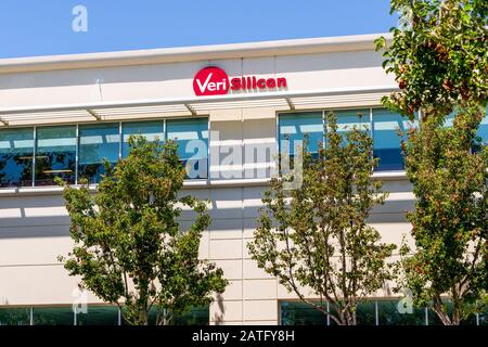 7 agosto 2019 San Jose / CA / USA - sede centrale di VeriSilicon Valley; VeriSilicon Holdings Co., Ltd progetta e produce un processore di silicio Foto Stock