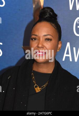 Beverly Hills, California, Stati Uniti 1st Febbraio 2020 l'attrice Aisha Tyler partecipa alla cerimonia della West Coast del 2020 Writers Guild Awards il 01 Febbraio 2020 al Beverly Hilton Hotel di Beverly Hills, California, Stati Uniti. Foto Di Barry King/Alamy Stock Foto Foto Stock