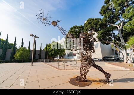 Los Angeles, 15 gennaio: Vista esterna del California African American Museum il 15 GENNAIO 2020 a Los Angeles, California Foto Stock