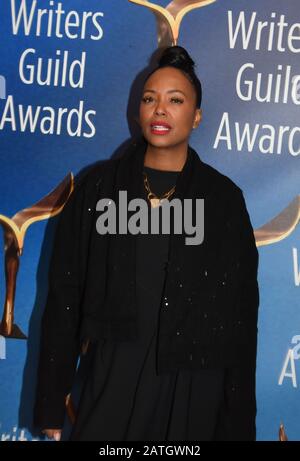 Beverly Hills, California, Stati Uniti 1st Febbraio 2020 l'attrice Aisha Tyler partecipa alla cerimonia della West Coast del 2020 Writers Guild Awards il 01 Febbraio 2020 al Beverly Hilton Hotel di Beverly Hills, California, Stati Uniti. Foto Di Barry King/Alamy Live News Foto Stock