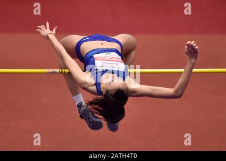 Trinec, Repubblica Ceca. 02nd Feb, 2020. L'atleta ucraino Yrina Igorevna Geraschenko compete durante l'incontro sportivo al coperto del Beskydy's Bar in High Jump, il 2 febbraio 2019, a Trinec, Repubblica Ceca. Credito: Ctk/Alamy Live News Foto Stock