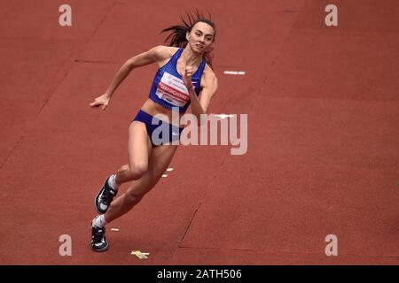 Trinec, Repubblica Ceca. 02nd Feb, 2020. L'atleta ucraino Yrina Igorevna Geraschenko compete durante l'incontro sportivo al coperto del Beskydy's Bar in High Jump, il 2 febbraio 2019, a Trinec, Repubblica Ceca. Credito: Ctk/Alamy Live News Foto Stock