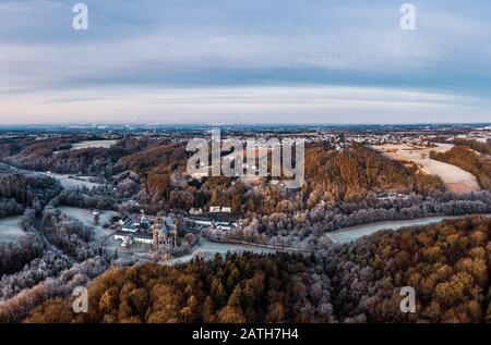 Vista panoramica di Altenberger Dom, Germania. Drone fotografia. Foto Stock