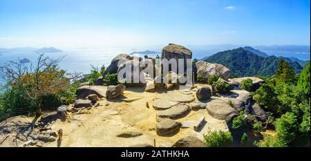 Vista panoramica della cima del Monte Misen, a Miyajima (Itsukushima) Isola, Giappone Foto Stock