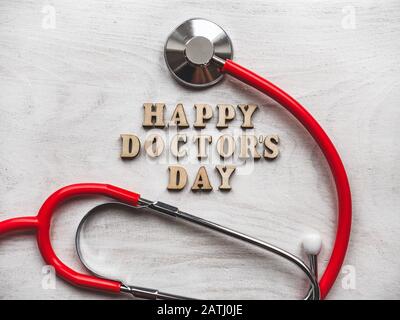 Buon Dottore. Bel biglietto d'auguri. Sfondo isolato Foto Stock