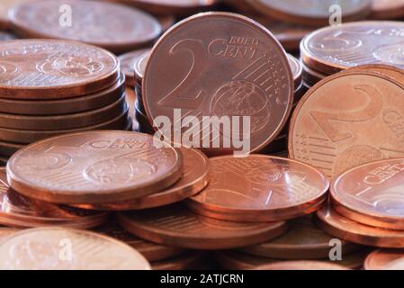 Secondo le relazioni dei media, la nuova Commissione europea prevede di abolire tutte le monete da 1, 2 e 5 centesimi. Foto Stock