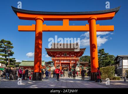 Fushimi Inari Shrine in Kyoto, Giappone. Foto Stock