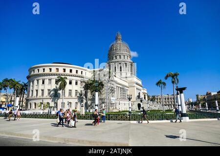 Il Campidoglio, sede dell'Accademia delle Scienze Havana Cuba 02/04/2018 Foto Stock