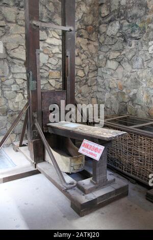 Ghigliottina, Museo Dei Resti Della Guerra, Ho Chi Minh City, Saigon, Vietnam, Sud-Est Asiatico, Asia Foto Stock