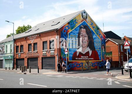 Bobby Sands murale, Belfast, Nordirland/ Irlanda del Nord (nur fuer redaktionelle Verwendung. Keine Werbung. Referenzdatenbank: http://www.360-berlin. Foto Stock