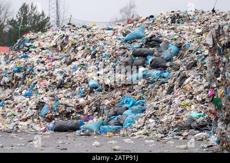 Rifiuti solidi urbani a Danzica, Polonia. January 31st 2020 © Wojciech Strozyk / Alamy Stock Photo *** Local Caption *** Foto Stock