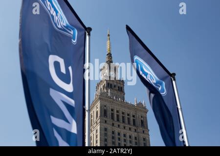 Polonia, OTWOCK - 22 aprile 2017: 9th Rally Mustang Club Polonia, Palazzo della Cultura e della Scienza Varsavia Foto Stock