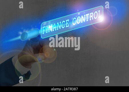 Segno di testo che mostra il controllo finanziario. Procedure di testo di foto di affari che sono implementate alle finanze di analysisage Foto Stock