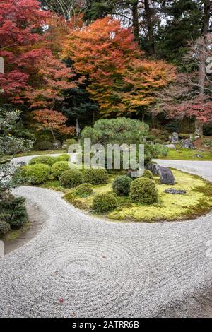 Giardino, Manshuin Monzeki Tendai tempio, Kyoto, Giappone Foto Stock